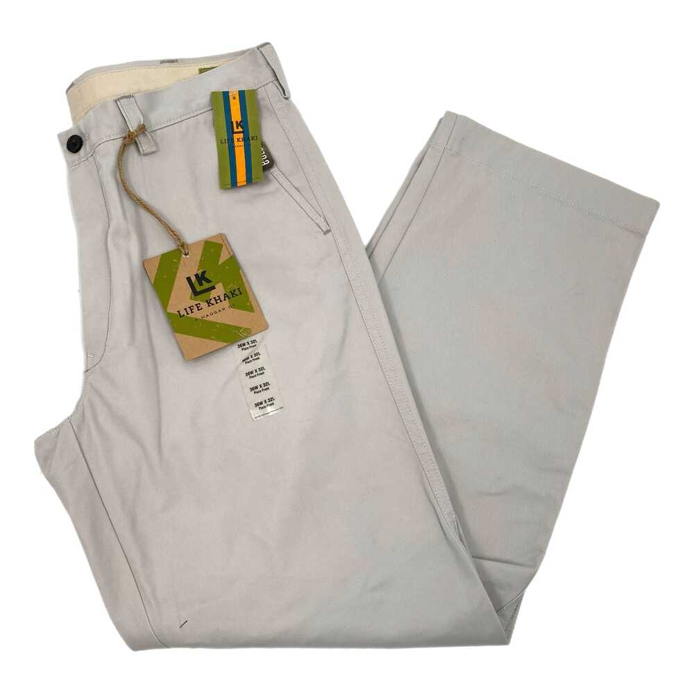 Haggar Beige Chino Pants High Rise 31.5in Inseam | Mens 36